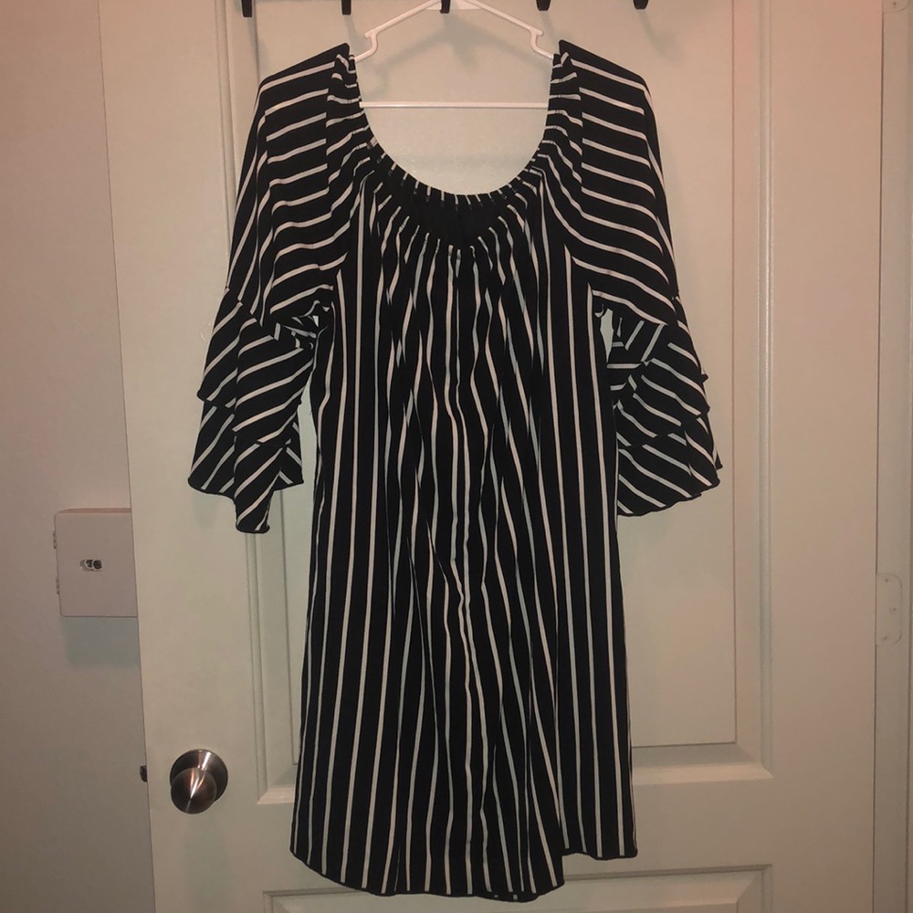 Over the shoulder dress